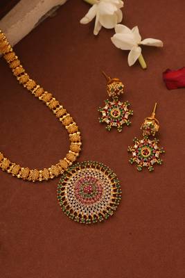 Gold Plated Necklace with Round American Diamond Stone Studded Pendant 2