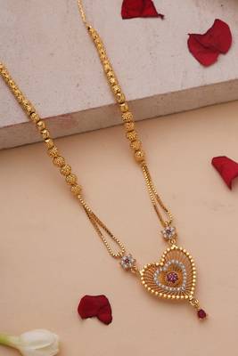 Gold plated necklace with heart shape pendant 1