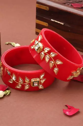 Rajwadi Red Bangles with Kundan Work