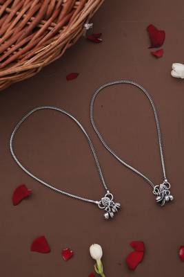 Minimalistic Silver Anklet 1