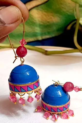 Quilled hanging  jhumkas 69