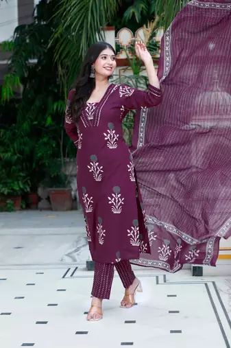 Womens cotton fabric purple kurta with palazzo and dupatta
