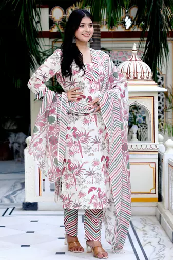 Womens cotton light pink scenic birds and leaf straight pakistani style suit set