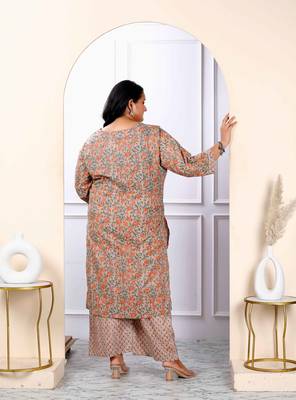 Womens plus size brown floral printed kurta with palazzo 4