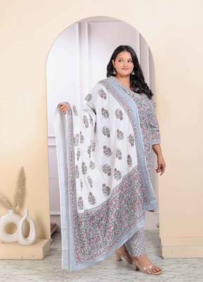 Womens plus size cotton traditional straight kurta with palazzo and dupatta set 2