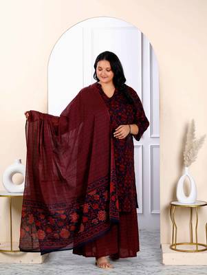 Womens plus size cotton floral printed straight kurta sharara and dupatta set 1