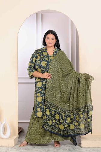 Womens plus size green cotton floral printed kurta with sharara and dupatta