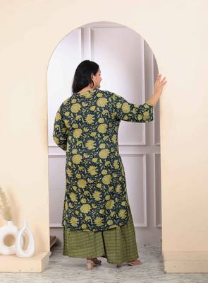 Womens plus size green cotton floral printed kurta with sharara and dupatta 3