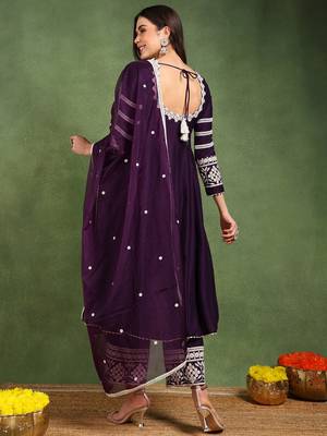 Purple solid embroidered work silk blend kurta palazzo set 4