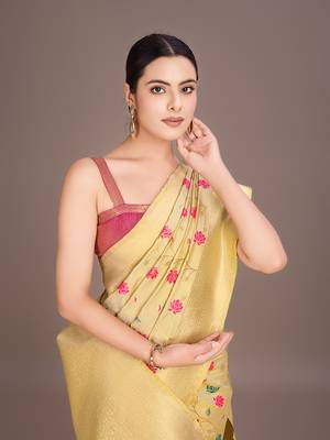 Cream banarasi tissue silk blend weaving zari work saree 5