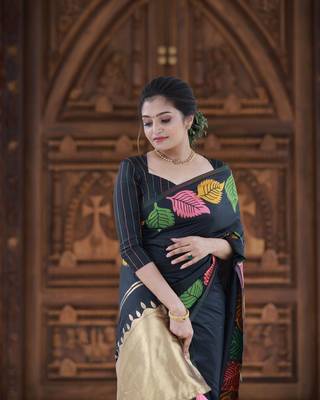 Black silk blend sarees with blouse 3