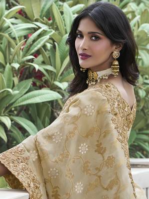 Cream embroidered silk blend saree 3