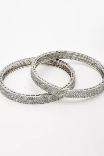 Women's set of 2 silver-plated white american diamond studded bangles