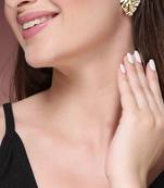 Women's gold-plated heart shape stud earrings