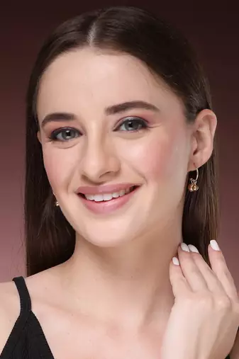 Women's set of 4 gold-plated contemporary half hoop earrings