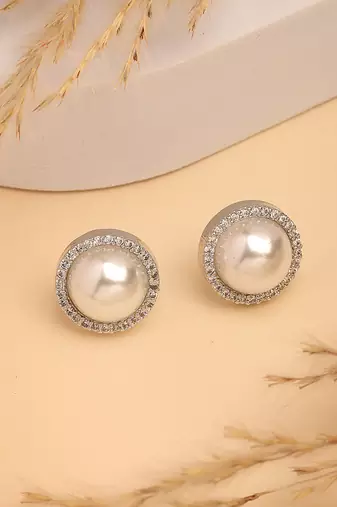 Women's silver-toned ad studded studs earring