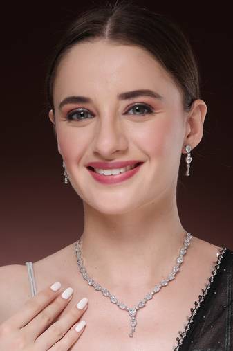 Women's silver-plated cz-studded brass handcrafted jewellery set