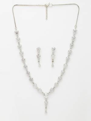 Women's silver-plated cz-studded brass handcrafted jewellery set 4