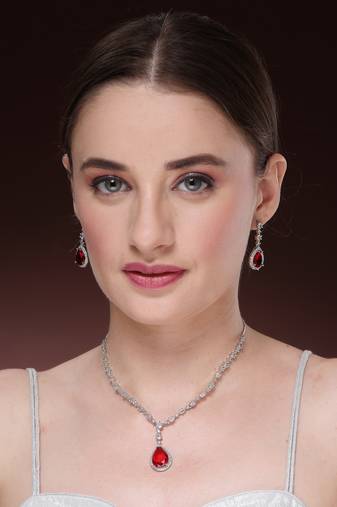 Women's silver-plated red american diamond-studded handcrafted jewellery set