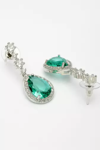 Women's silver-plated green american diamond-studded handcrafted jewellery set