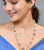 Multi pearl necklace