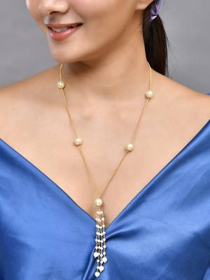 Hanging pearl chain necklace 1