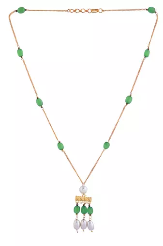Pearl beads pendant necklace