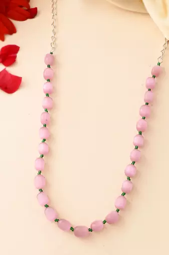 Pink beads necklace