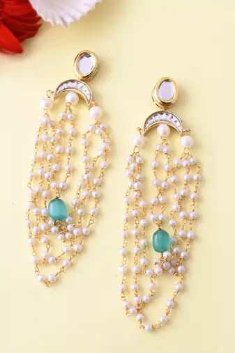 Chandelier pearl kundan earrings