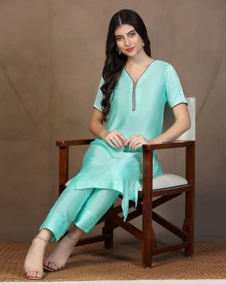 SHADES OF FAASHION Women Mint Green stain suit set  3