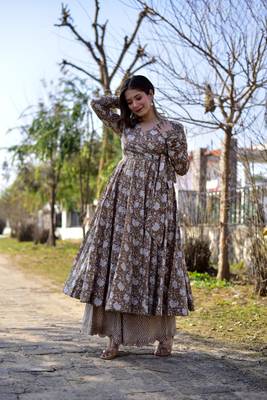 Brown cotton silk fabric beautiful ceremonial attire with digital print 4
