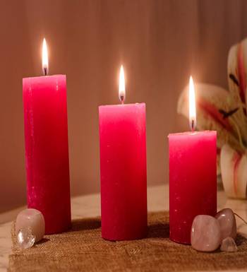 VoiDrop Pure Wax Cinnamon Fragranced (Cinnamon) Pillar Candles, Set of 3 Scented Pillar Candles Red 2