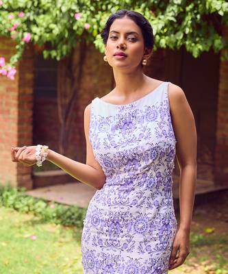 Blue print crepe dress 4