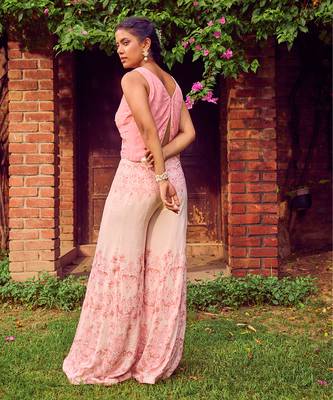 Pink print crepe crop top with pants 4