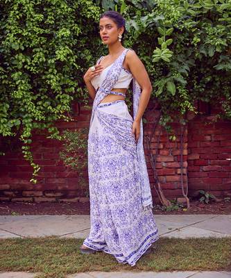 Blue print crepe saree 2