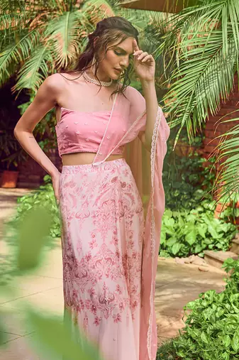Pink print crepe saree