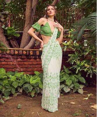 Green print crepe saree 1