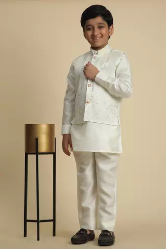 White silk embroidered kurta pajama set with waistcoat for boys party,wedding outfits traditional wear