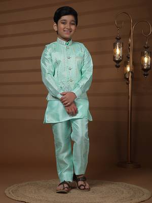 Green silk embroidered kurta pajama set with waistcoat for boys party,wedding outfits traditional wear 2