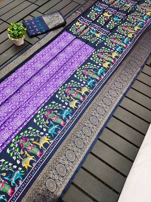 Purple dola silk blend Woven border saree with digital kalamkari and bandhej print 4