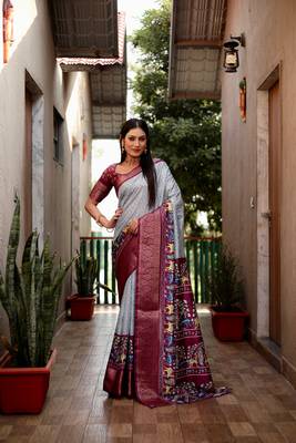 Grey dola silk blend Woven border saree with digital kalamkari and bandhej print 3