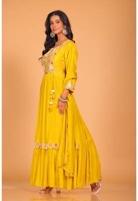 Yellow long gown with dupatta hand embroidery 3
