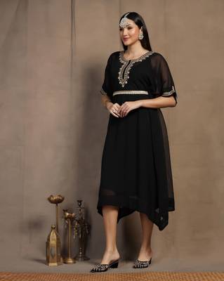 SHADES OF FAASHION Women Yoke Design Threadwork Black georgette Kaftan  3