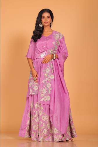 Purple crop top with dupatta set hand embroidery