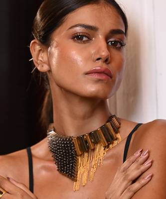 Gold and black chic harmony choker 1