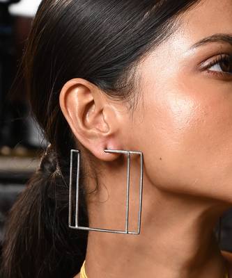 Black rustic square earrings 1