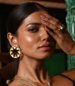 Gold stellar elegance earring