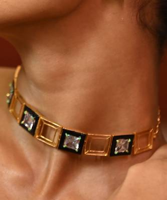 Black and gold dark elegance choker 3