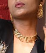 Gold noa neckpiece
