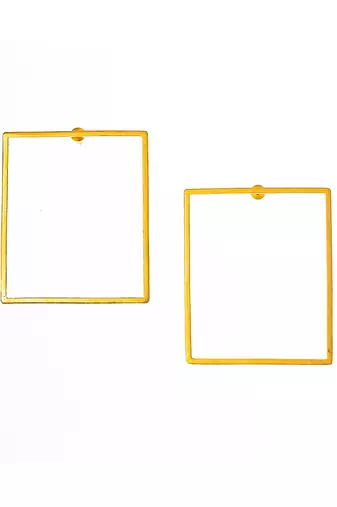 Gold square thrill earring